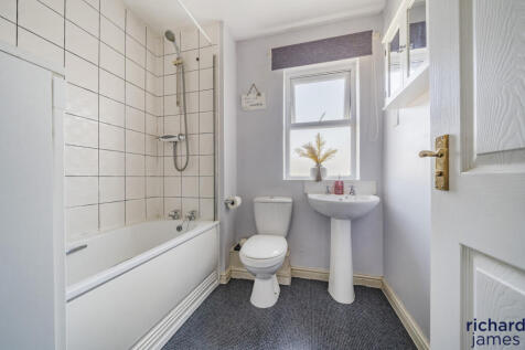 a62228b7-3e71-4d9...