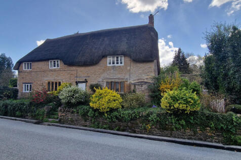 Yeovil, BA22 - property photo