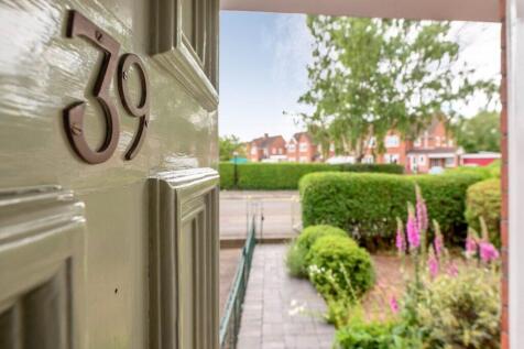 Avenue Road, Newport photo 4