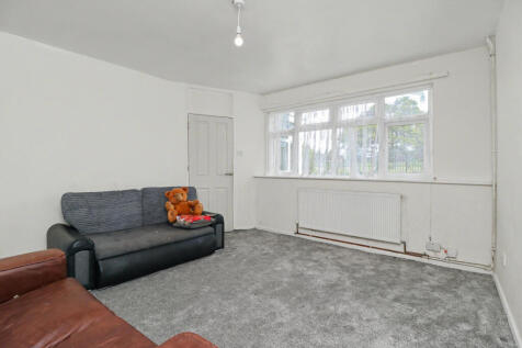 69 Chepstow Road, Bloxwich, Walsall, West Midlands, WS3 2ND