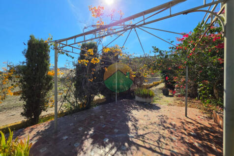 3 Bedroom Country House For Sale-LEIVA06-2