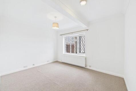 CAM03519G0-PR0225...