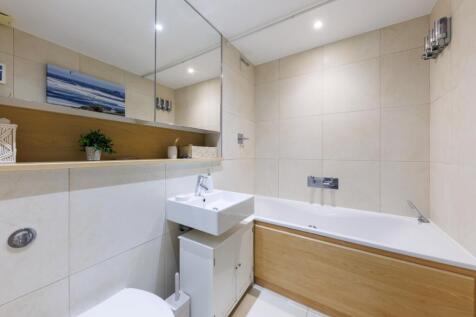 Times Square F45 ...