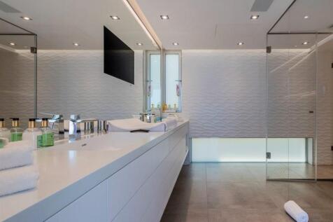 Property Image 112