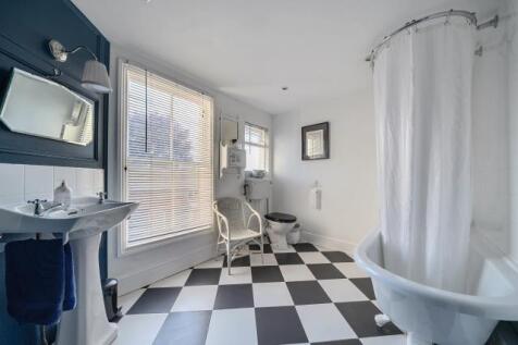 Photos