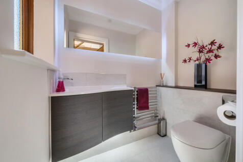 1323960-12-686d1a...