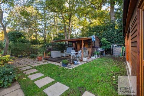 Summer House &amp; Seating