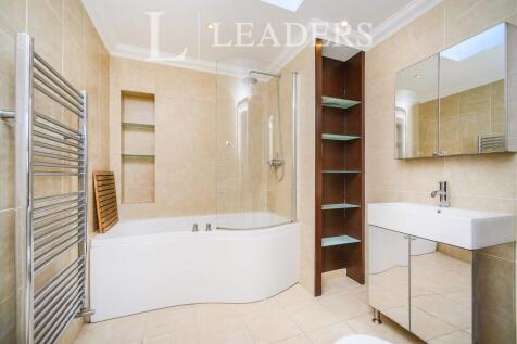 Bathroom/Shower