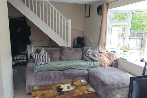 Lounge from door.jpg