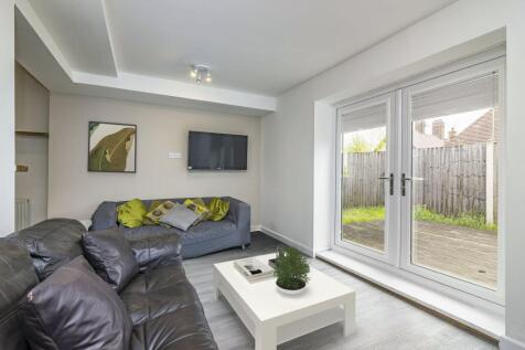Open Plan Kitchen/Living Room