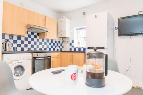 Ground Floor Flat, Orchard Lea, Bouverie Street, Chester, Cheshire West And Chester photo 3
