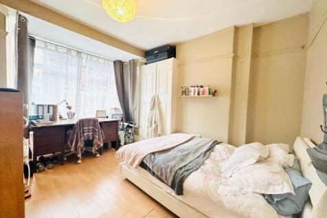 Derby Grove, Lenton photo 3