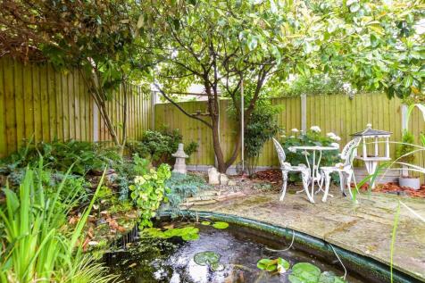 External Lifestyle Photograph