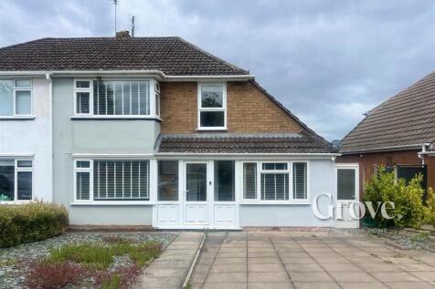 Lychgate Avenue Pedmore 2.jpg