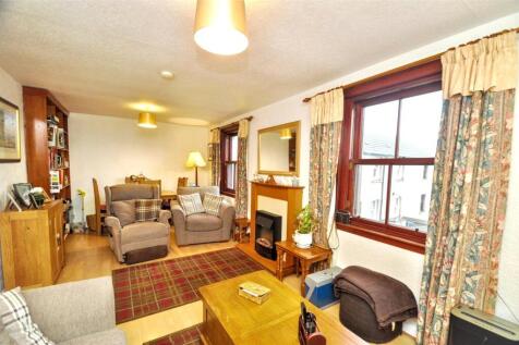 Living Room (2)