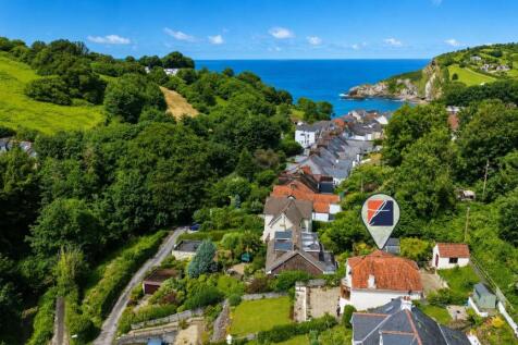 Property and sea proximity