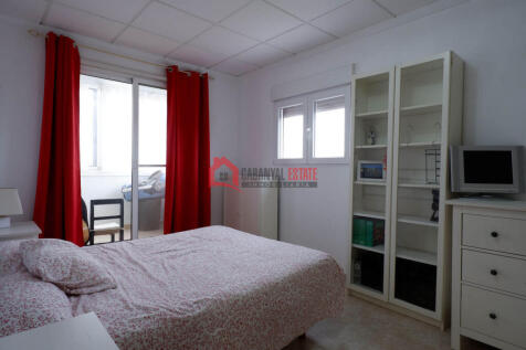 Property Image 100