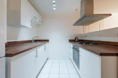 Annabel Close, Canary Wharf photo 3