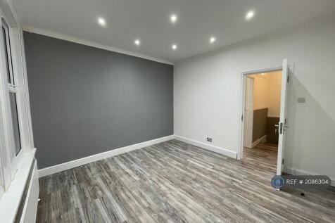 Bedroom 2 - Double Room