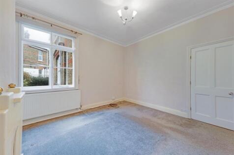 06-cad981699-JJ-WT-1 Victoria Rd-26.jpg