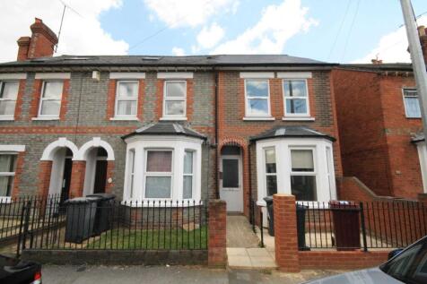 5-bed terraced on Blenheim Road, Reading, £3,050/mo