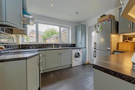 Fitted Kitchen