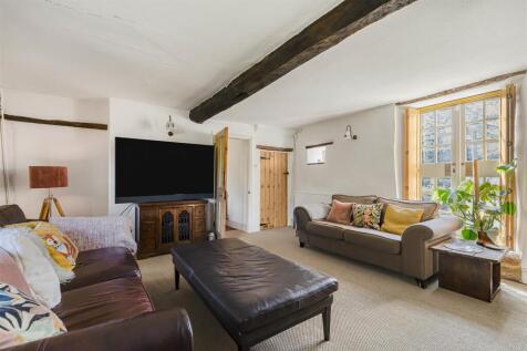 Lower End Farmhouse, 10 High Street South, Tiffiel