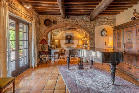 Interno