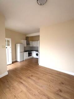 rec-kitchen copy.jpg