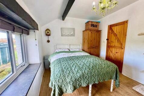 PHOTO-2025-11-06-09-06-19 (28).jpg