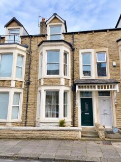 Arnside Crescent, Morecambe, Lancashire, LA4 photo 2