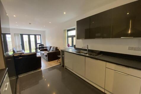 Cyprian House, Monthermer Road photo 4