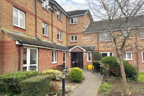 24 Silverwood Court-8.jpg