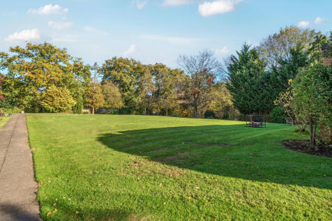 1372271-19-68fb57...