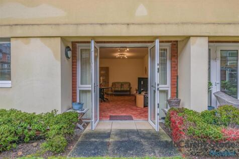 8677993-exterior03.jpg