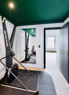 5 bed, 4 bath Apartment in Manchester - Photo 26