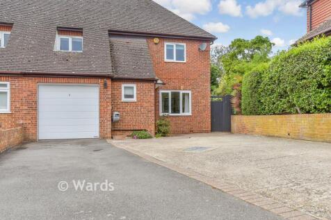Driveway/Parking