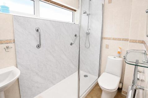 Shower Room / WC
