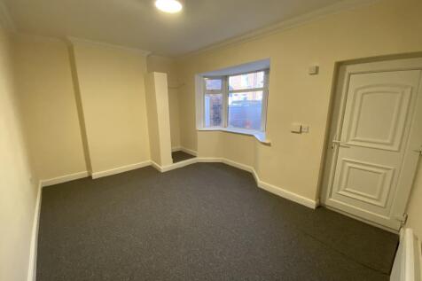 Station Lane, Featherstone, West Yorkshire, WF7 photo 4