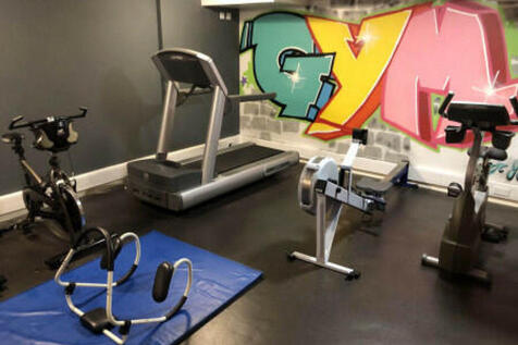 Photo 8