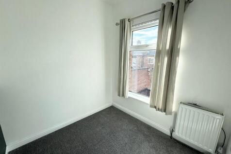 Alexander Street, Darlington photo 4