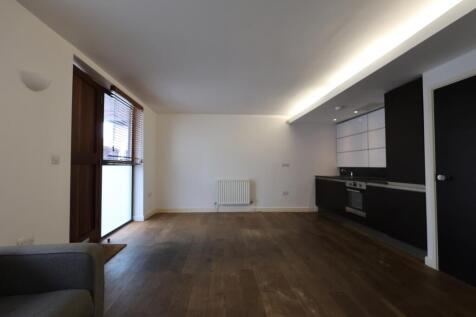 Open Plan Living Room - Kitchen