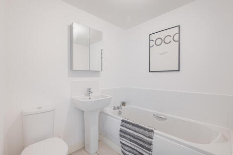 UpstairsBathroom
