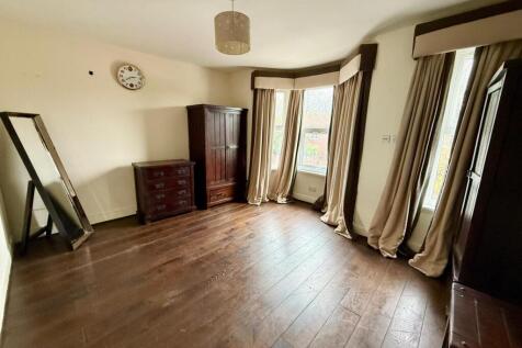 3 bed terraced house to rent Harrow Road, London 