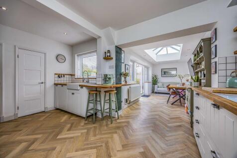 Kitchen/ Dining/ Family Room