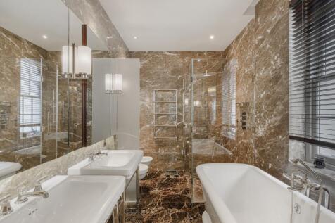 10 bed, 8 bath House in London - Photo 14