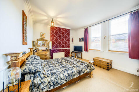 PXT41834-HDR(3)-E...