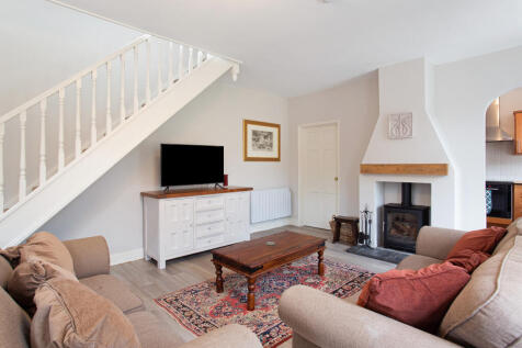 76834_The-Coach-Hous