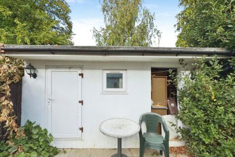 Outbuilding