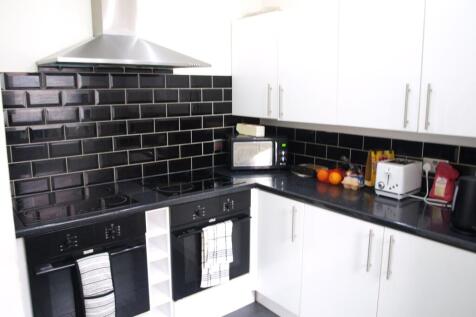 7 Bedroom Terraced in LS3 1AS